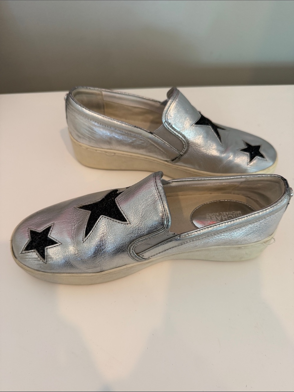 MICHAEL Michael Kors Silver Slip-On Sneakers with Black Star Appliqués - Picture 7 of 8